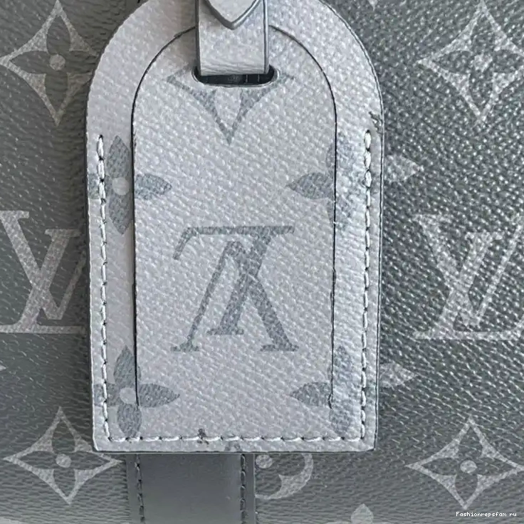 Fashionrepsfam ru 2110YA0087 Bags LV 0515